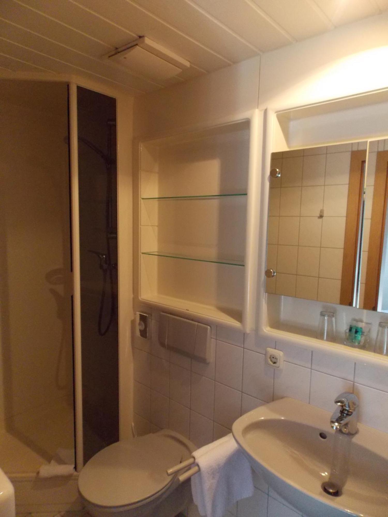 Central Hotel Φριντρισχάφεν Εξωτερικό φωτογραφία