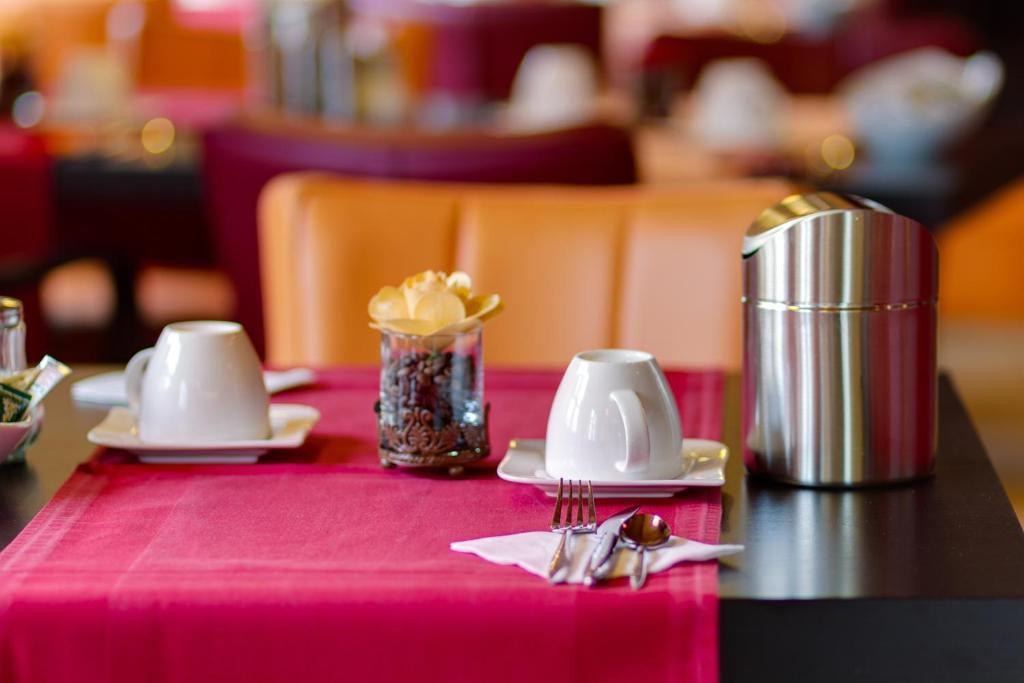 Central Hotel Φριντρισχάφεν Δωμάτιο φωτογραφία